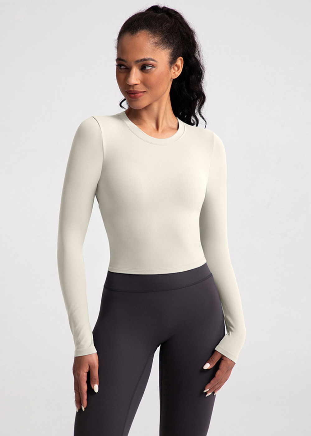 Knot T-shirt - Long Sleeve - Built-in Bra