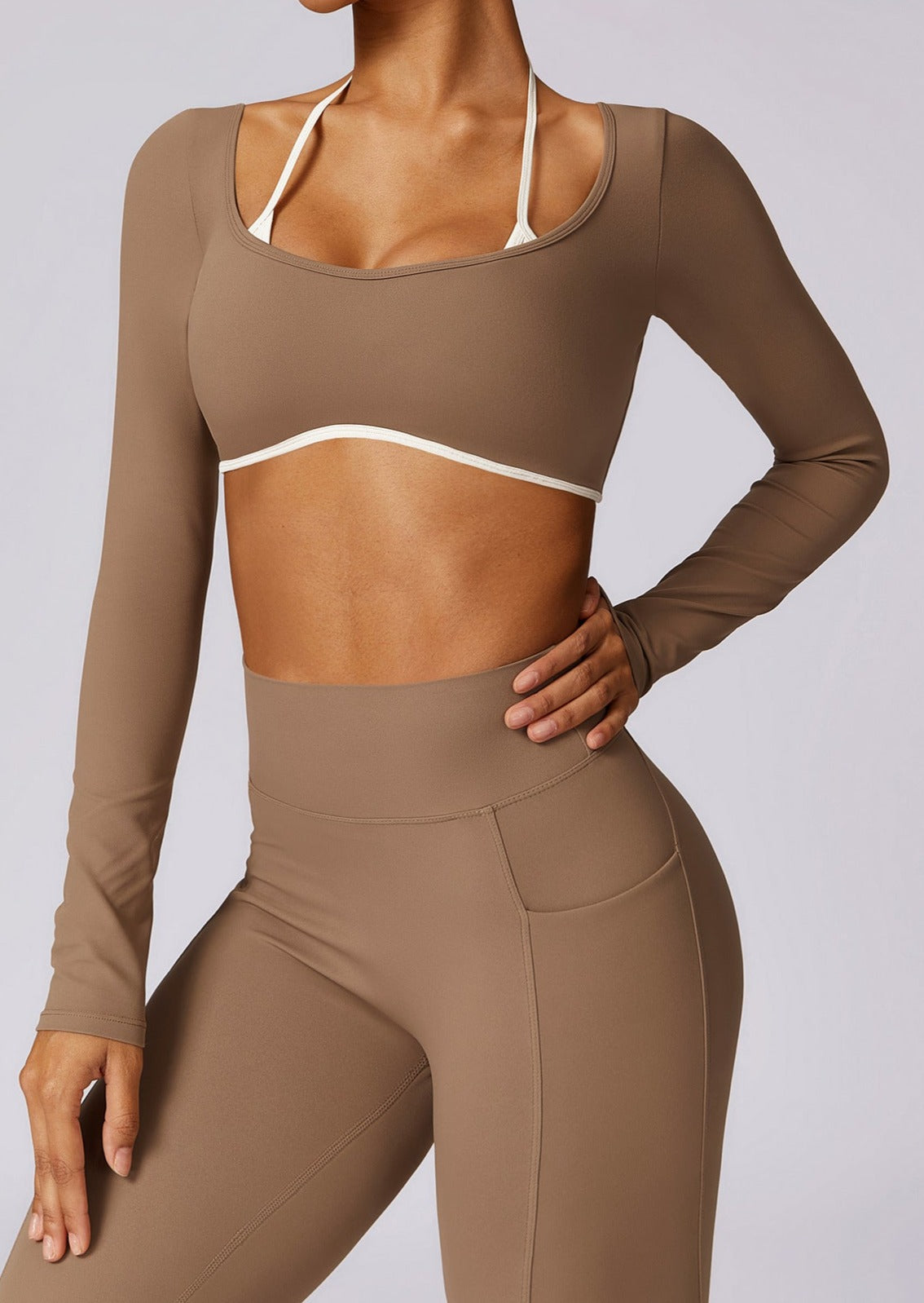 T-shirt with built-in sports bra - Elite